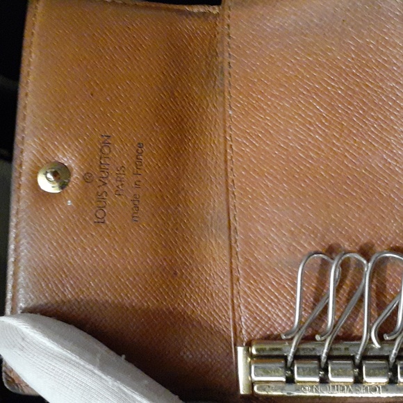 LOUIS VUITTON KEYCHAIN VINTAGE - Picture 8 of 13